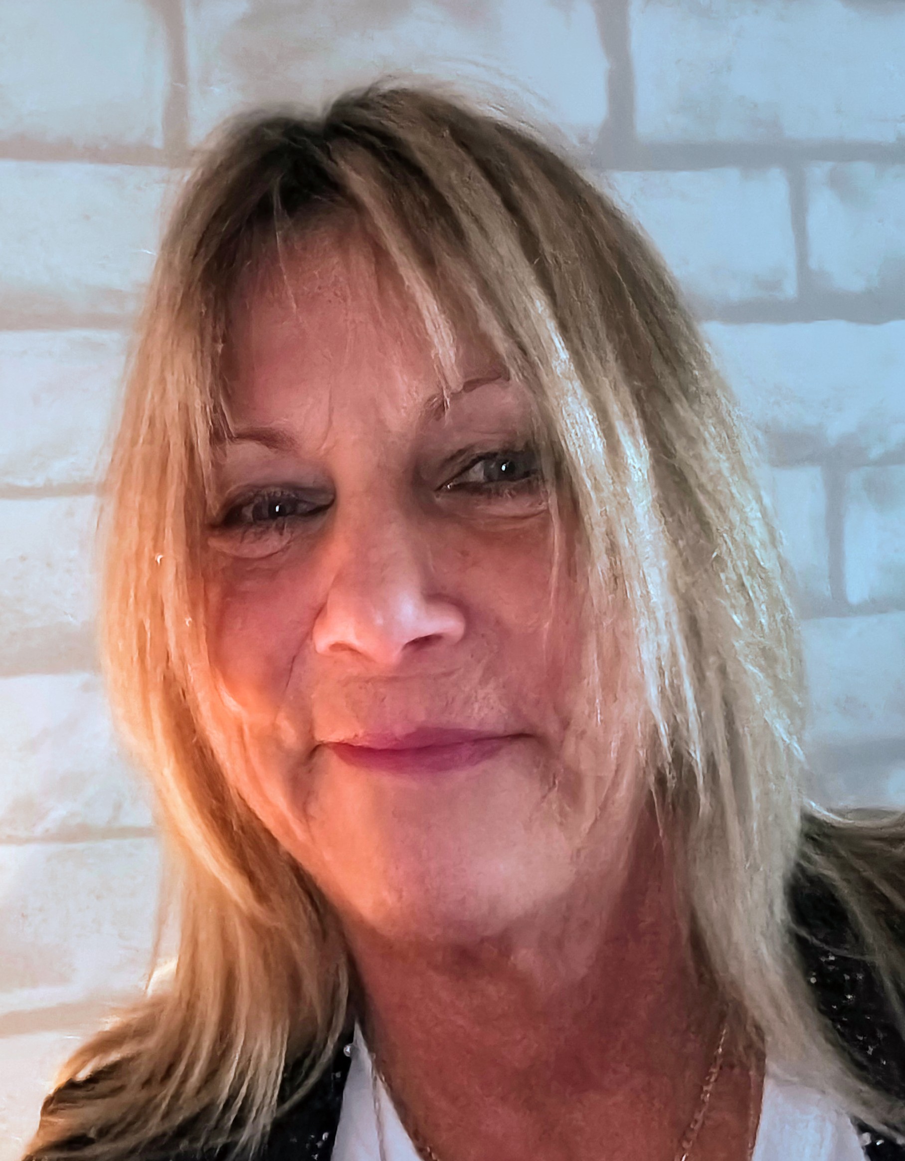 Joanne Roy